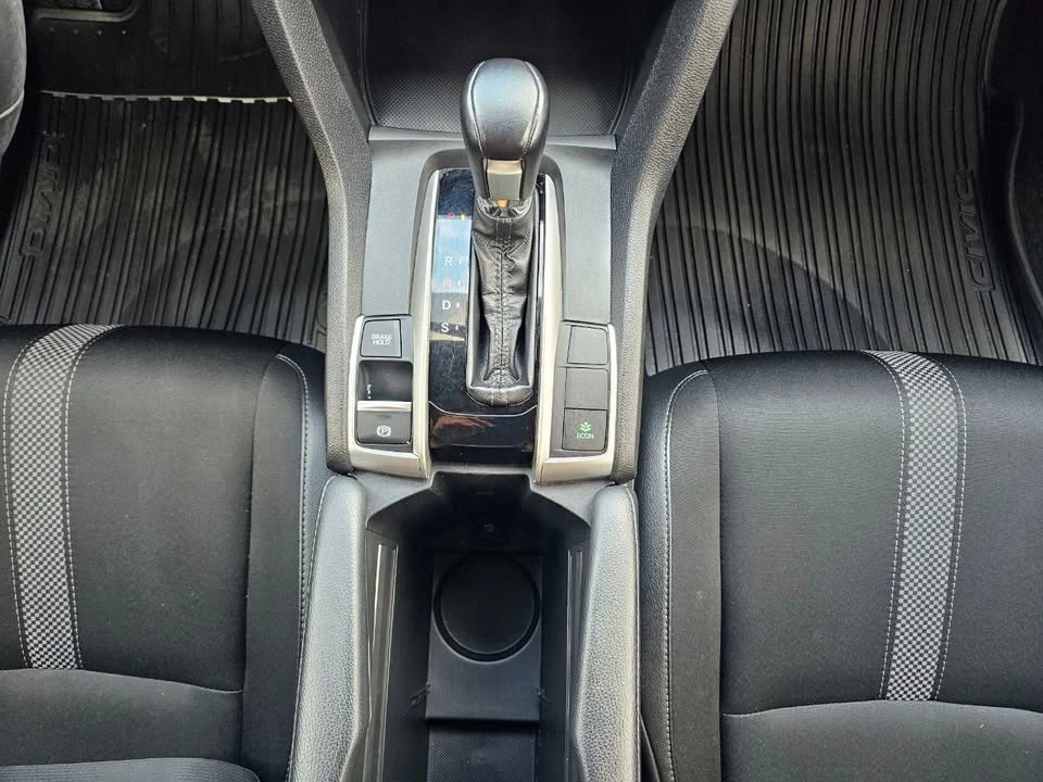 2019 Honda Civic 10th Gen - Image 9 of 19