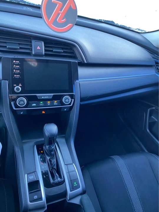 2019 Honda Civic 10th Gen - Image 7 of 8