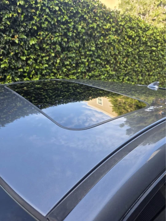 2019 Honda Civic 10th Gen - Image 13 of 16