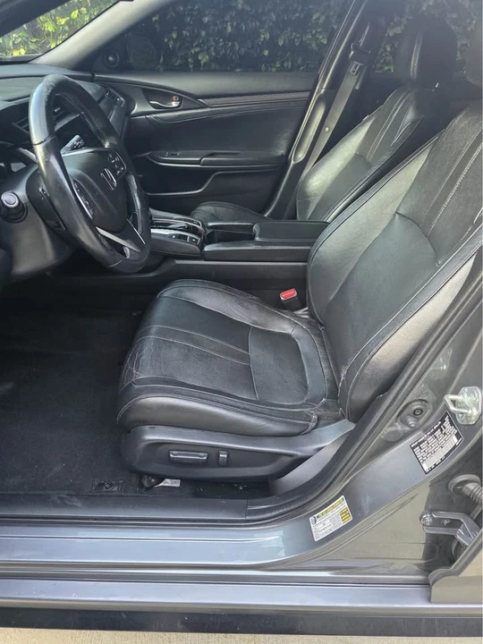 2019 Honda Civic 10th Gen - Image 7 of 16