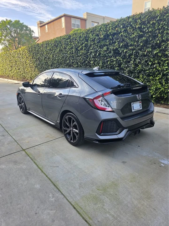 2019 Honda Civic 10th Gen - Image 3 of 16
