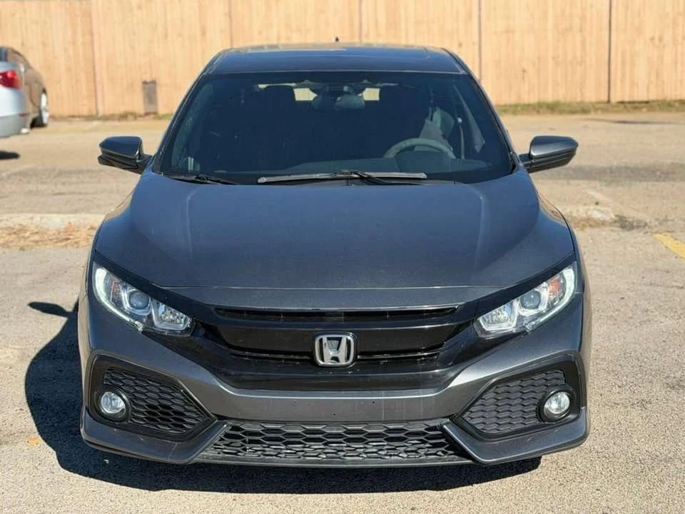 2019 Honda Civic 10th Gen - Image 2 of 11