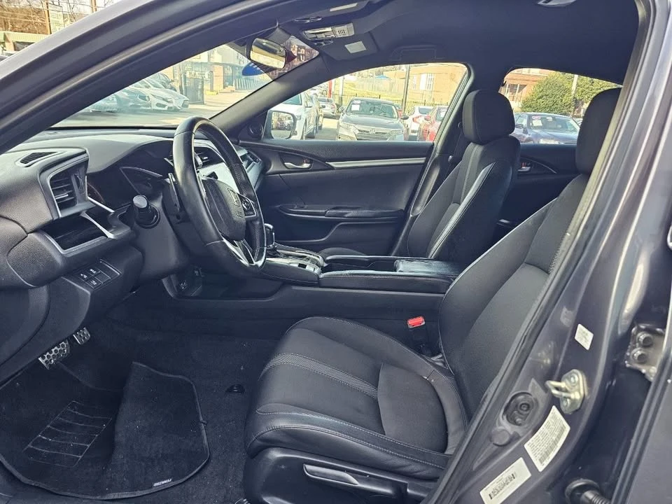 2019 Honda Civic 10th Gen - Image 7 of 20