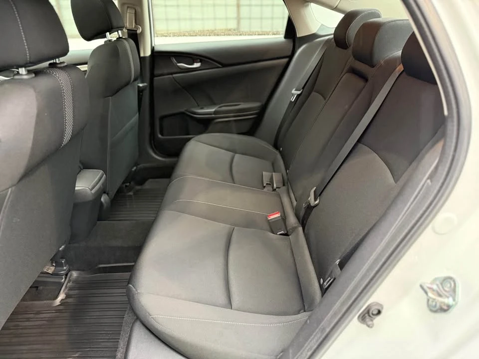 2019 Honda Civic 10th Gen - Image 10 of 19