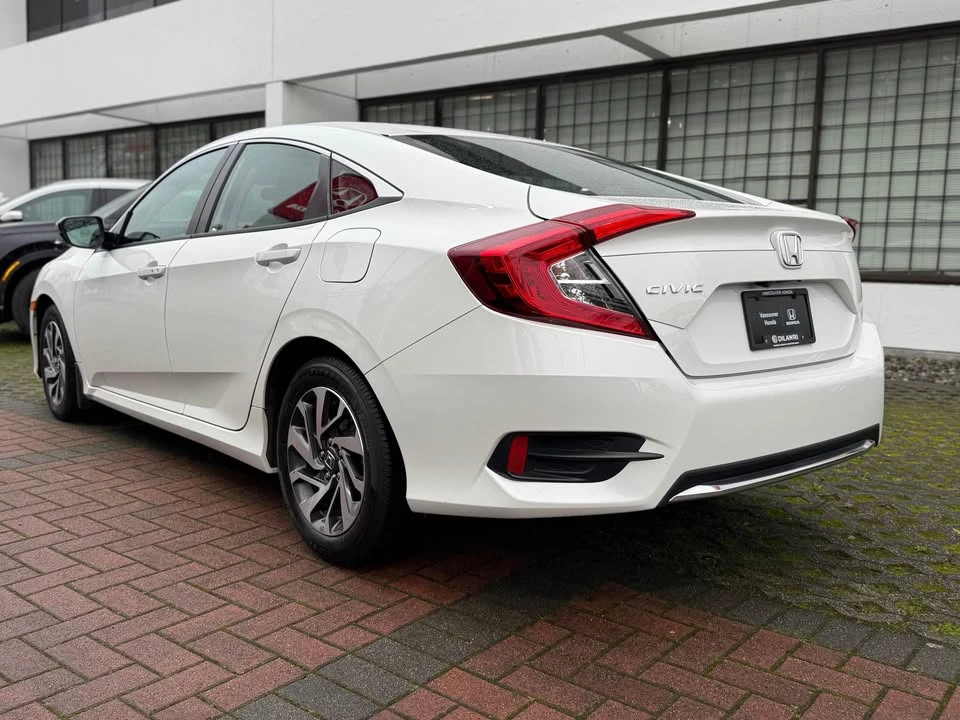 2019 Honda Civic 10th Gen - Image 6 of 19