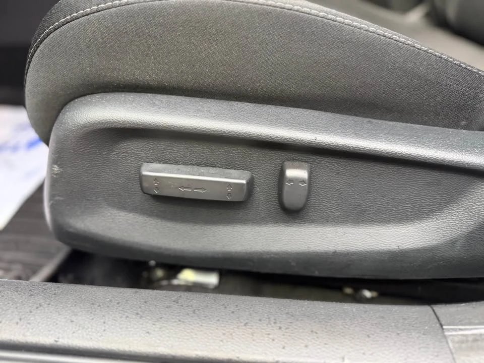 2019 Honda Civic 10th Gen - Image 12 of 19