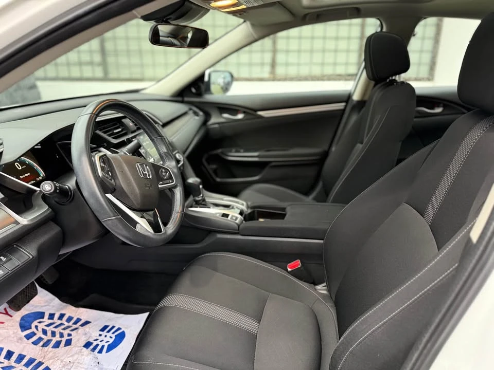 2019 Honda Civic 10th Gen - Image 11 of 19