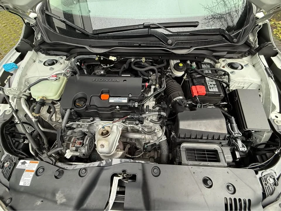2019 Honda Civic 10th Gen - Image 19 of 19