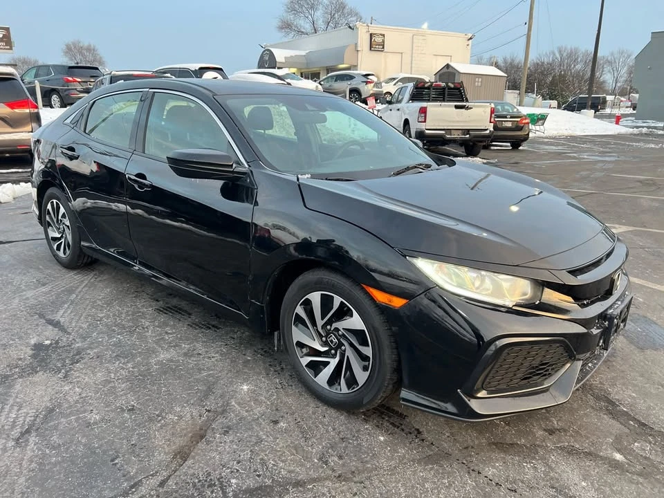 2019 Honda Civic 10th Gen - Image 11 of 20