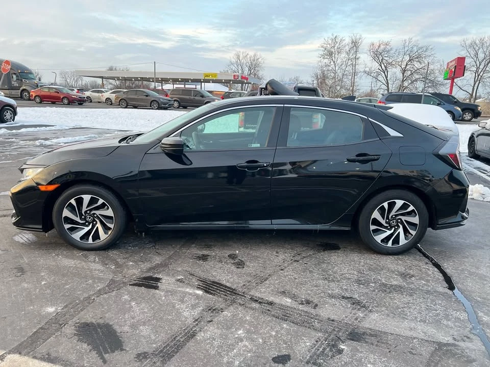 2019 Honda Civic 10th Gen - Image 6 of 20