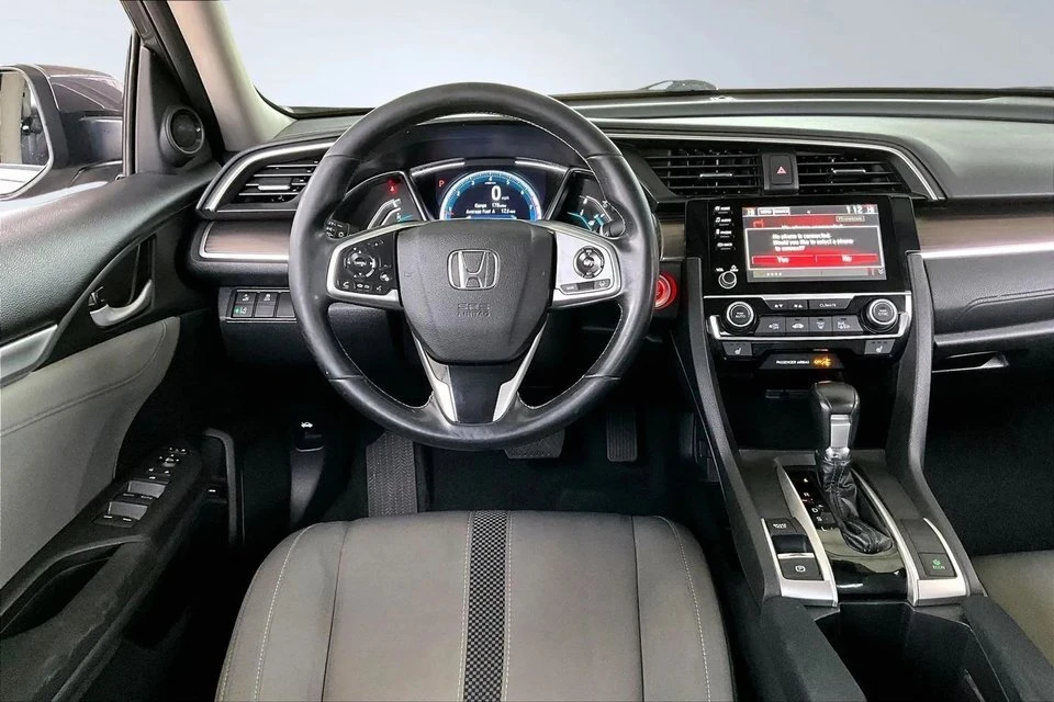 2019 Honda Civic 10th Gen - Image 9 of 21