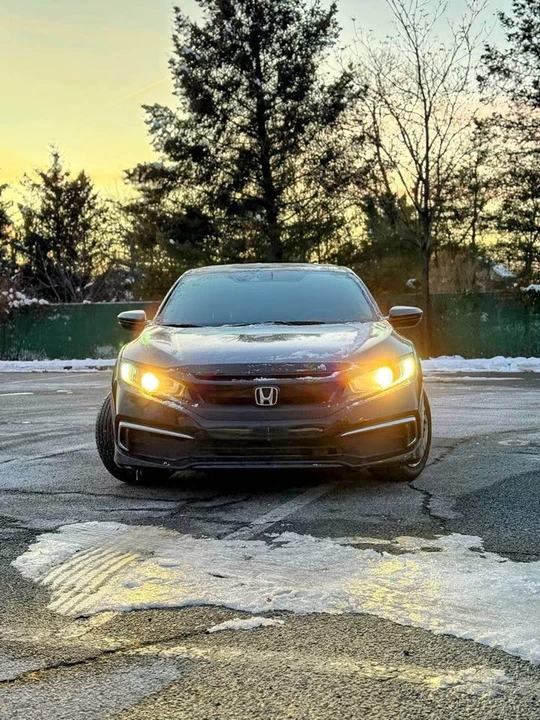 2019 Honda Civic 10th Gen - Image 2 of 14