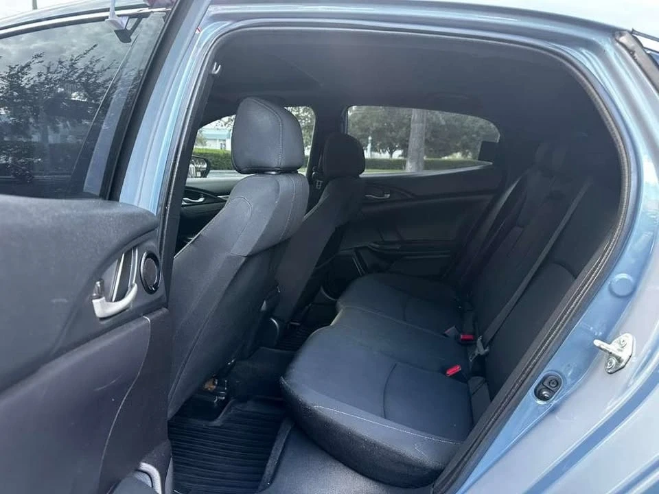 2019 Honda Civic 10th Gen - Image 12 of 16
