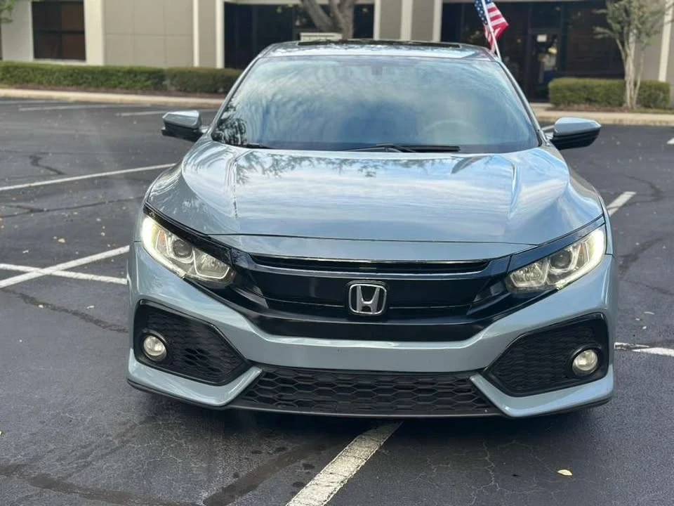 2019 Honda Civic 10th Gen - Image 2 of 16