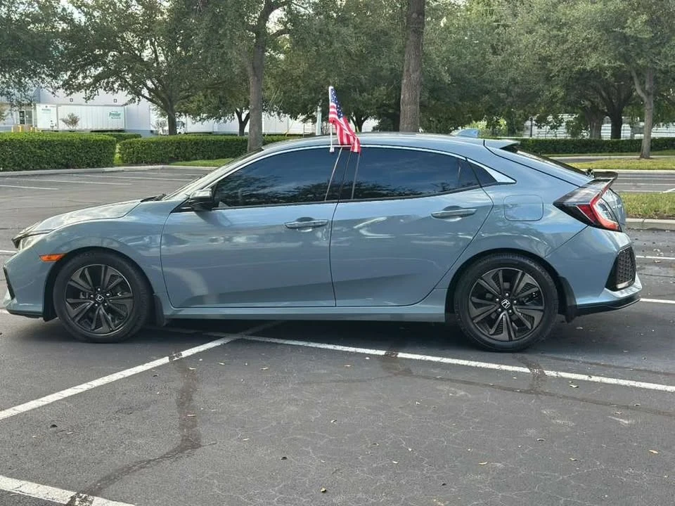 2019 Honda Civic 10th Gen - Image 7 of 15