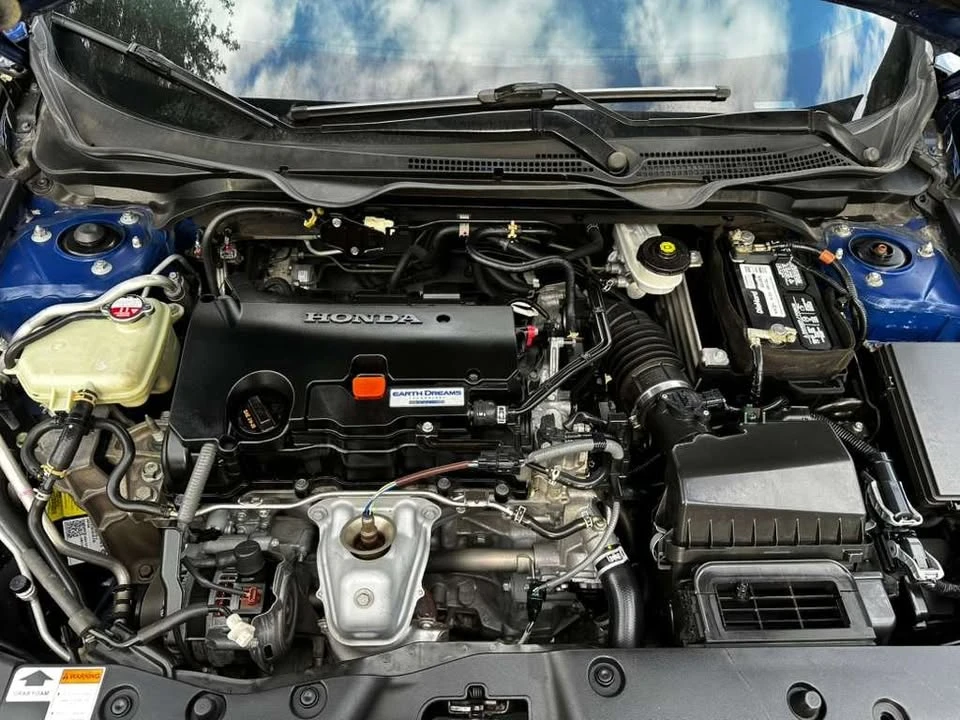 2019 Honda Civic 10th Gen - Image 11 of 12