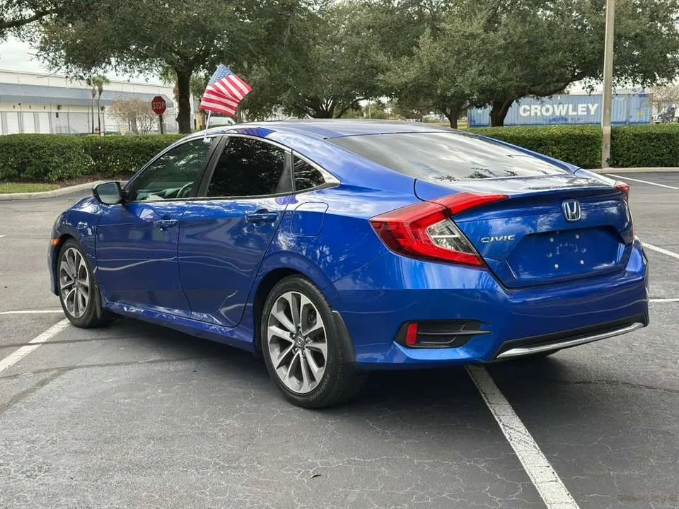 2019 Honda Civic 10th Gen - Image 5 of 12