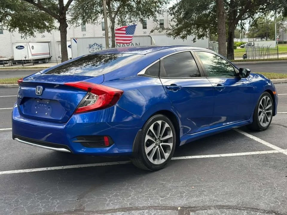 2019 Honda Civic 10th Gen - Image 7 of 12
