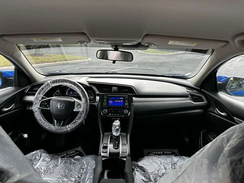 2019 Honda Civic 10th Gen - Image 10 of 12