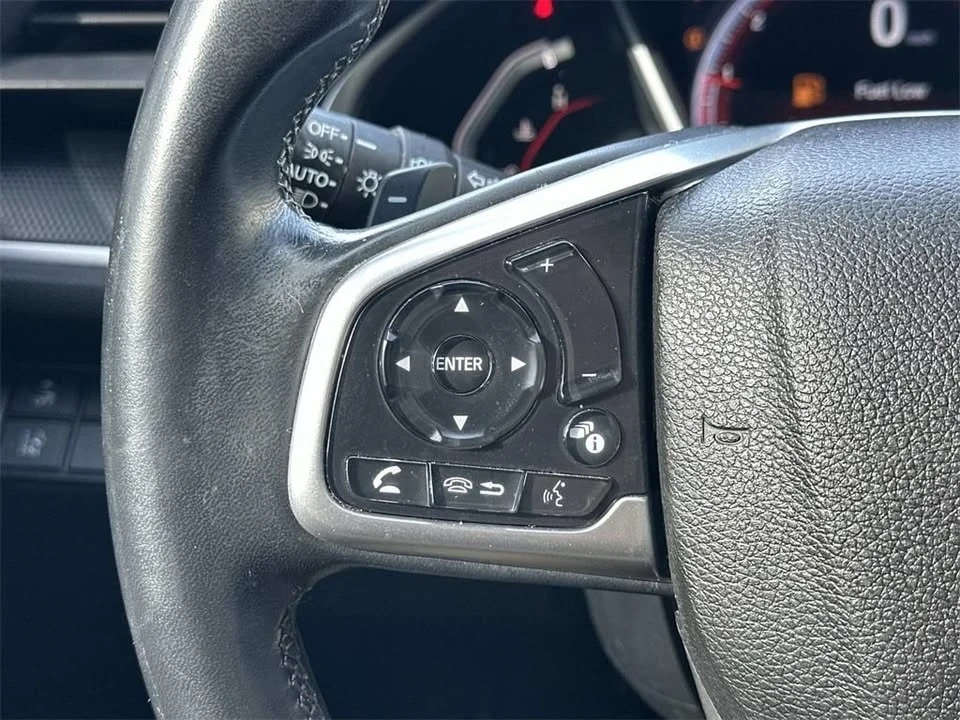 2019 Honda Civic 10th Gen - Image 17 of 18