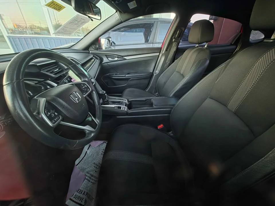 2019 Honda Civic 10th Gen - Image 2 of 8