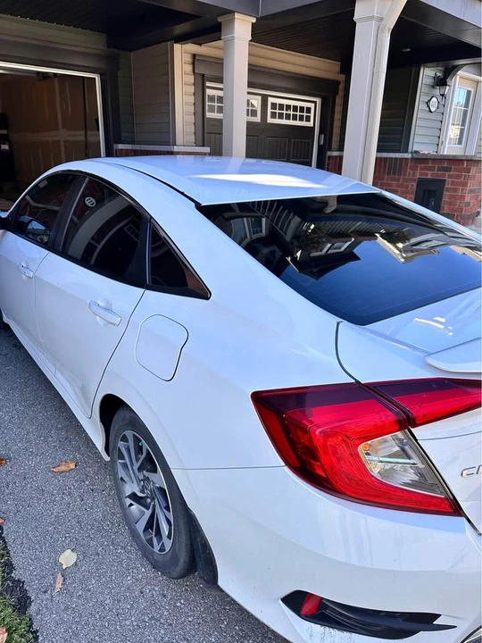 2019 Honda Civic 10th Gen - Image 3 of 18