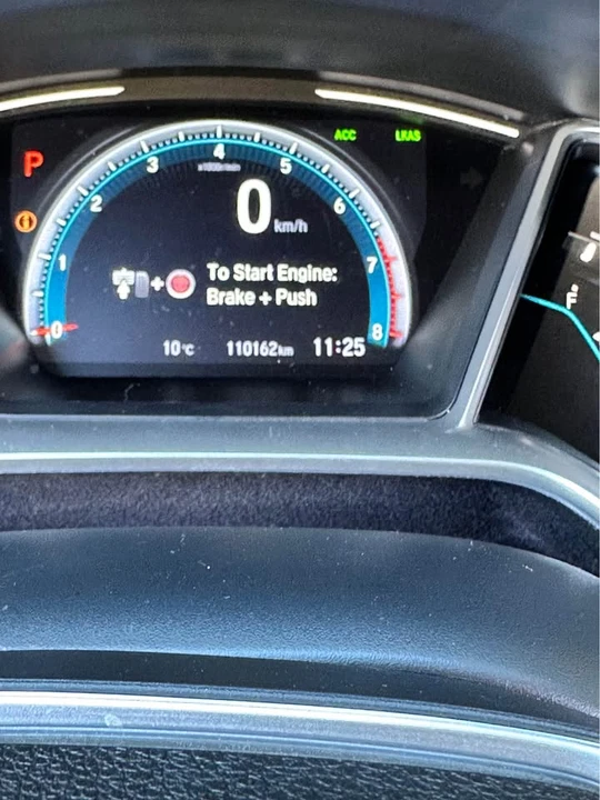 2019 Honda Civic 10th Gen - Image 11 of 18
