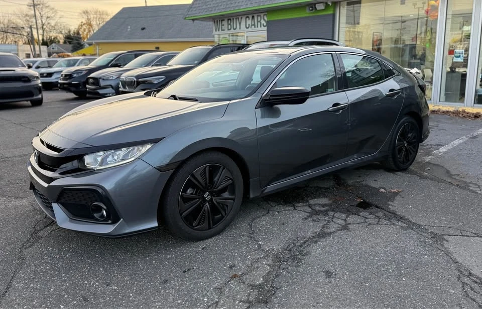 2019 Honda Civic 10th Gen - Image 8 of 11