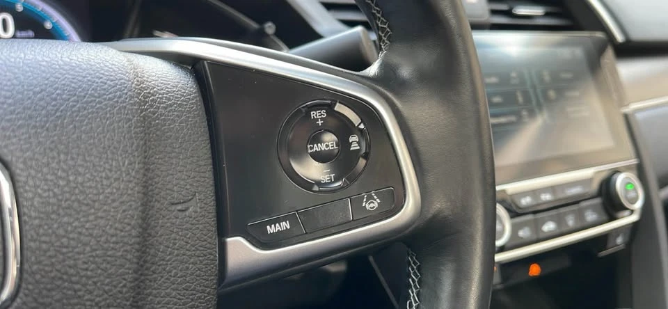 2019 Honda Civic 10th Gen - Image 14 of 15
