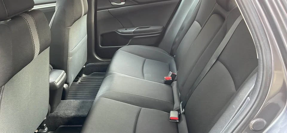 2019 Honda Civic 10th Gen - Image 8 of 15