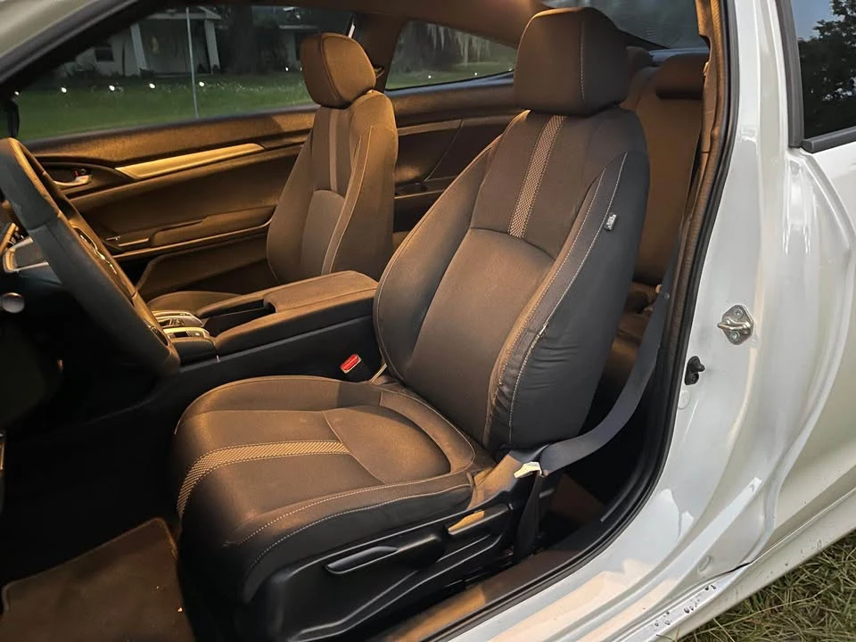 2019 Honda Civic 10th Gen - Image 12 of 18