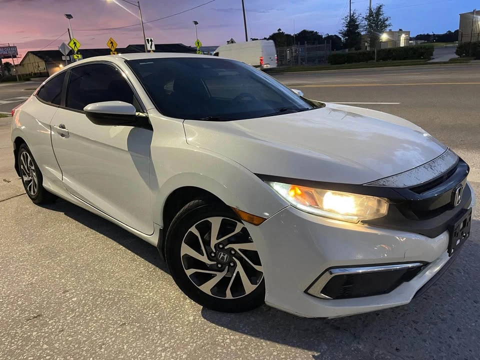 2019 Honda Civic 10th Gen - Image 2 of 18