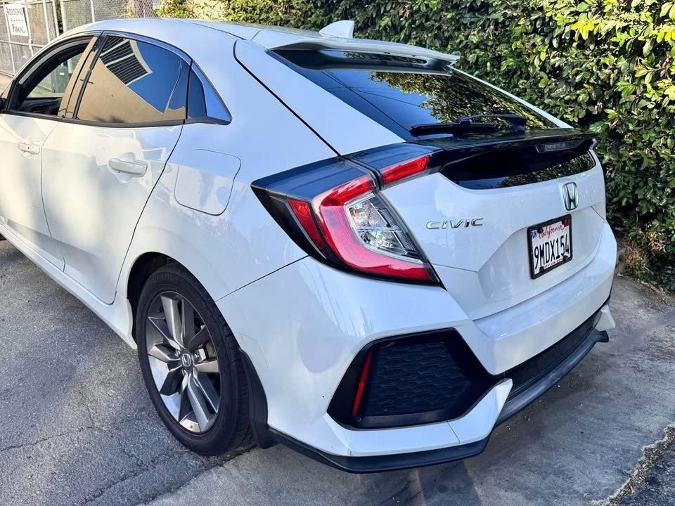2019 Honda Civic 10th Gen - Image 3 of 8