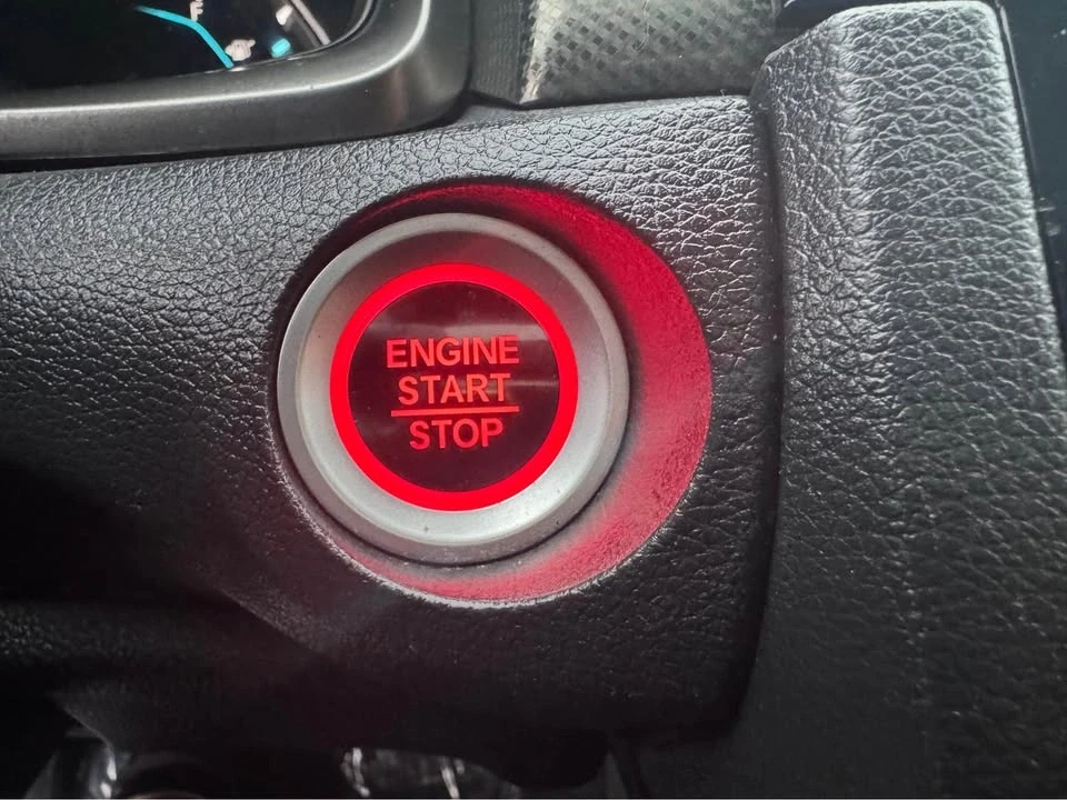 2019 Honda Civic 10th Gen - Image 10 of 20