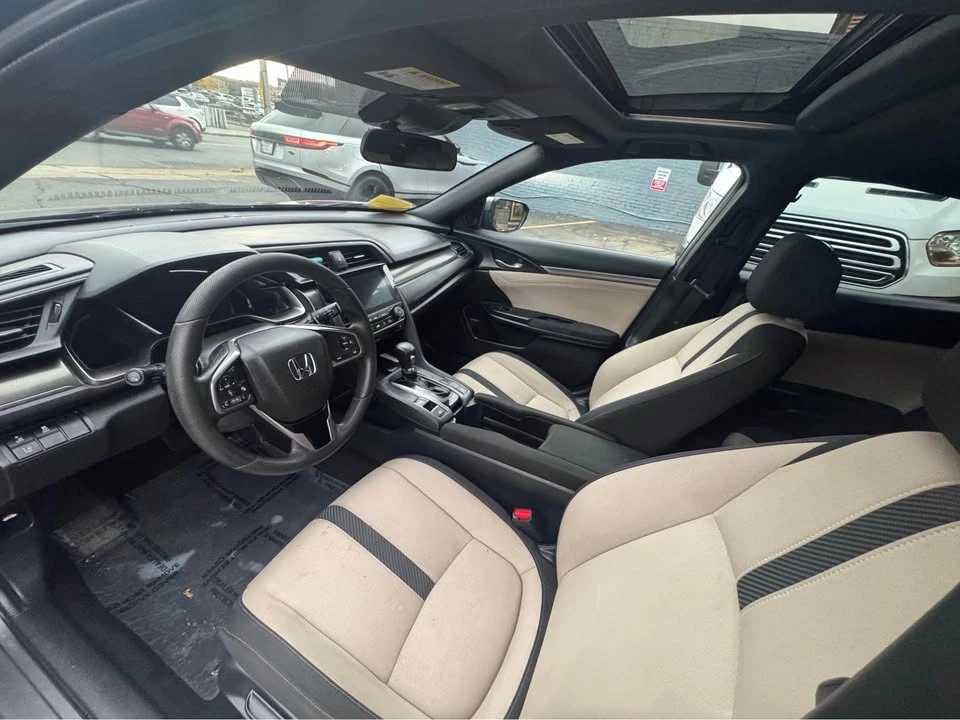 2019 Honda Civic 10th Gen - Image 14 of 20