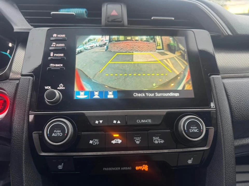 2019 Honda Civic 10th Gen - Image 8 of 20