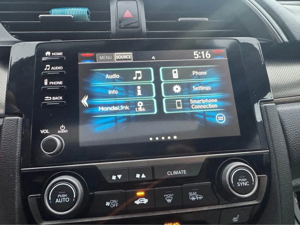 2019 Honda Civic 10th Gen - Image 16 of 20