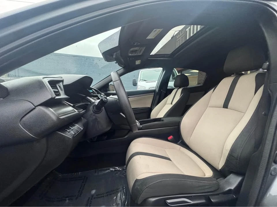 2019 Honda Civic 10th Gen - Image 19 of 20