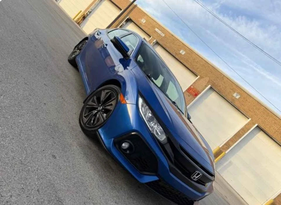 2019 Honda Civic 10th Gen - Image 17 of 19