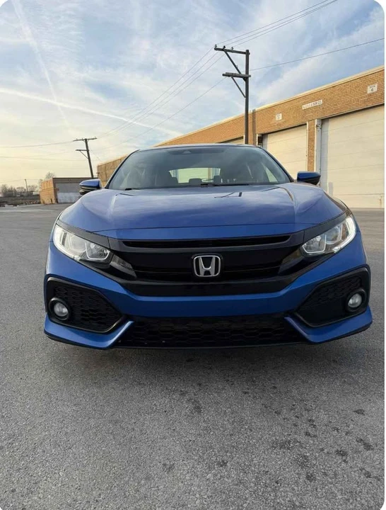 2019 Honda Civic 10th Gen - Image 19 of 19