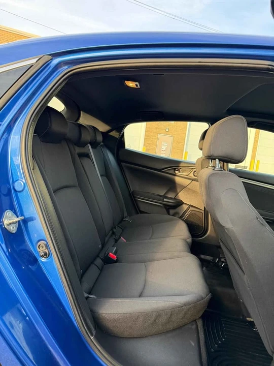 2019 Honda Civic 10th Gen - Image 8 of 19