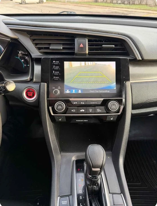 2019 Honda Civic 10th Gen - Image 5 of 19