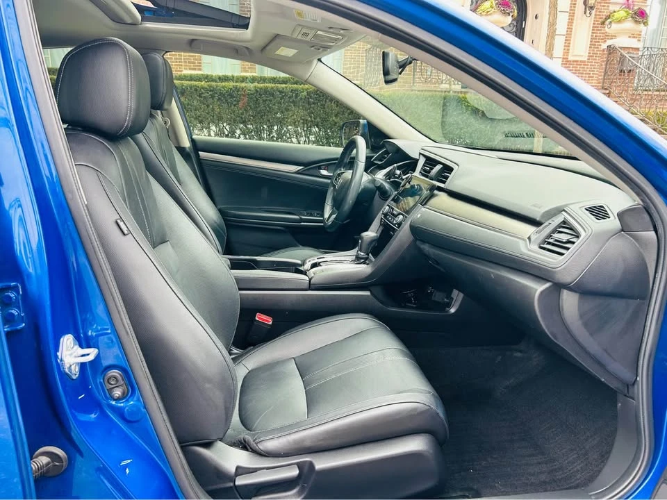 2019 Honda Civic 10th Gen - Image 13 of 19