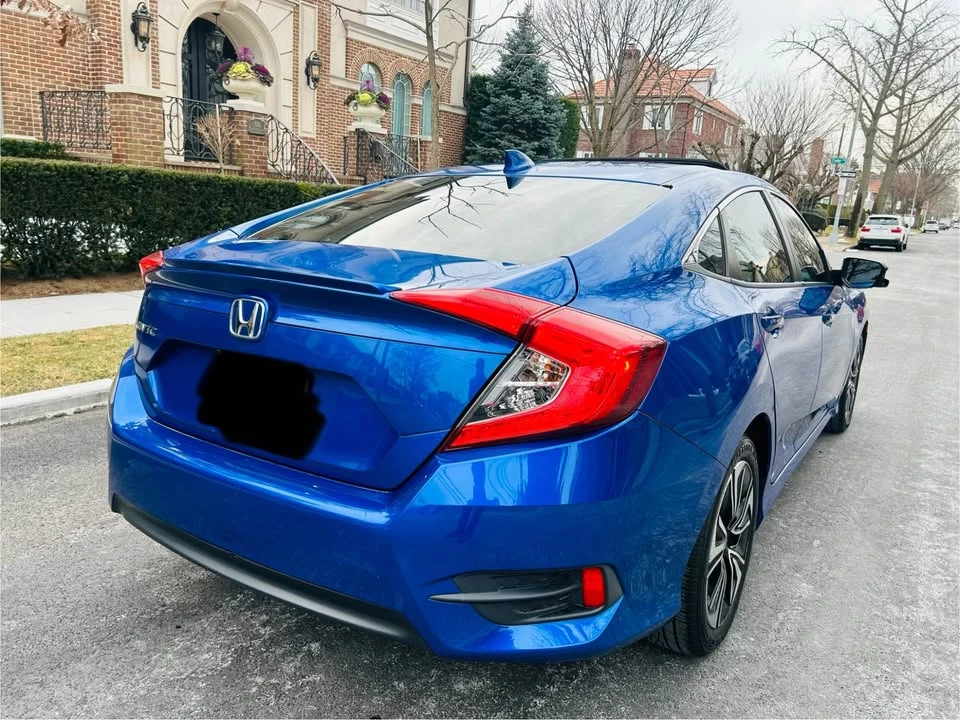 2019 Honda Civic 10th Gen - Image 6 of 19