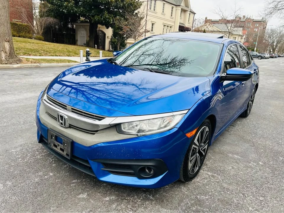 2019 Honda Civic 10th Gen - Image 3 of 19