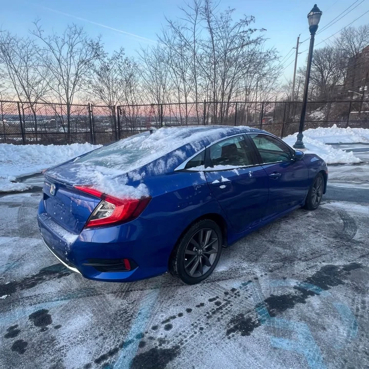 2019 Honda Civic 10th Gen - Image 5 of 18
