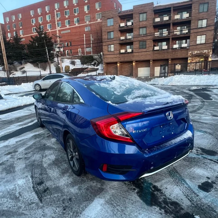 2019 Honda Civic 10th Gen - Image 4 of 18
