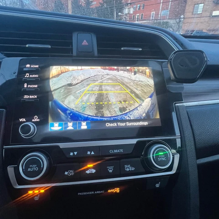2019 Honda Civic 10th Gen - Image 13 of 18