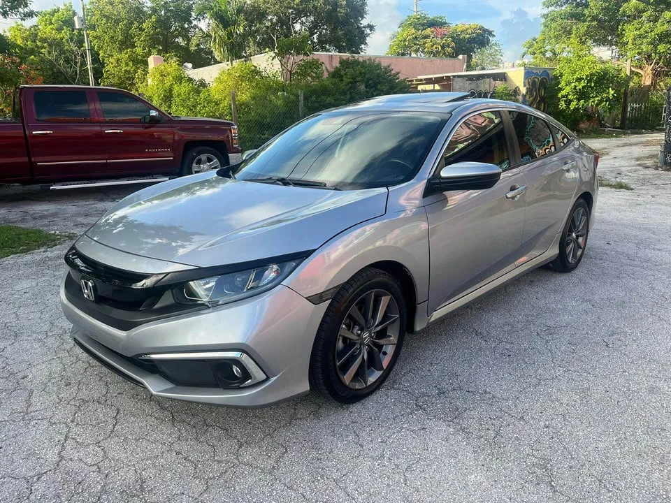2019 Honda Civic 10th Gen - Image 3 of 10