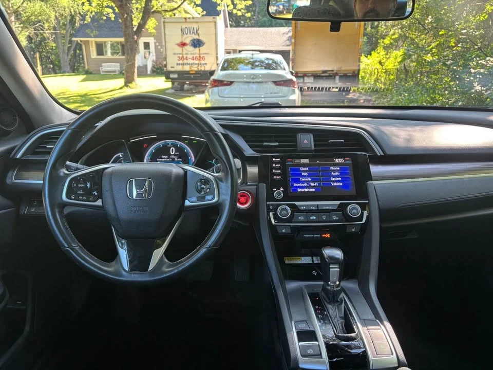 2019 Honda Civic 10th Gen - Image 17 of 20